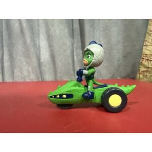 PJ Masks Super Moon Adventure Gekko Figure Rover Bike Motorcycle Vehicle